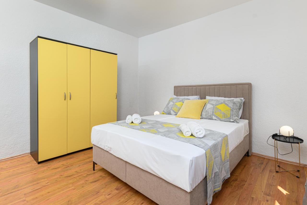 Villa Carla With Private Pool & Kids Playground - Pet Friendly Mutvoran Eksteriør billede